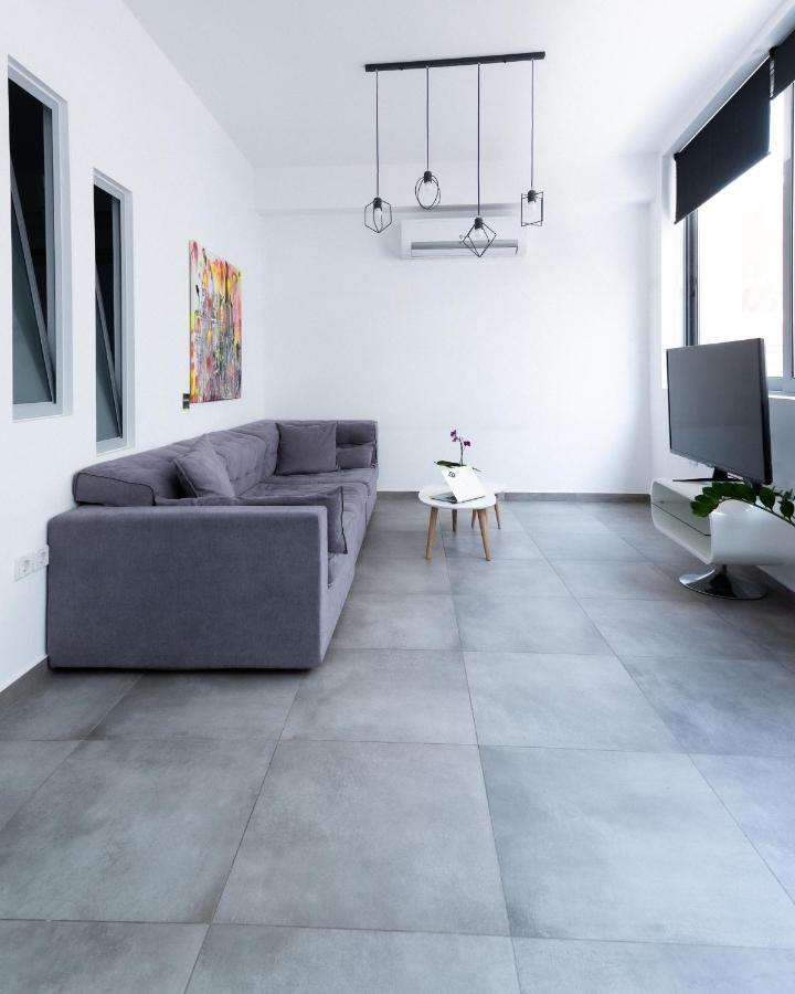 Hermes Apartments Aten Exteriör bild